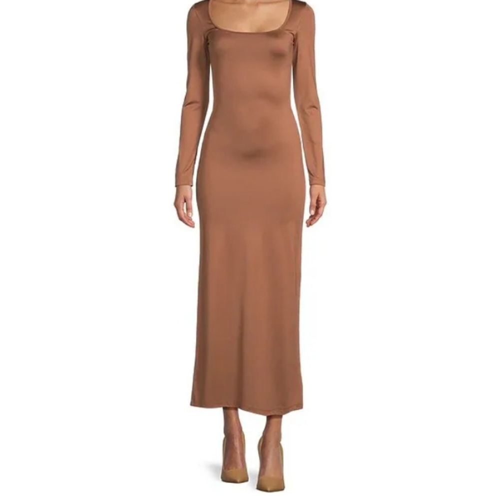 🏷Gianni Bini Column Icon Knit Scoop Neck Long Sleeve Bodycon Midi Dress